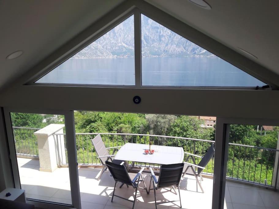 2Br Apartment With Pool Kotor Exterior photo